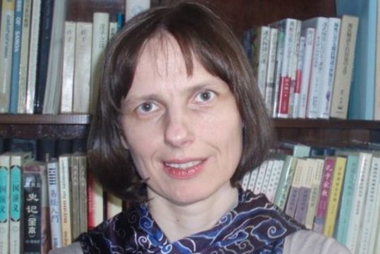 Daliai Švambarytei skiriamas Tekančios saulės ordinas su aukso spinduliais ir rozete