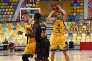 Tritaškiais varžovus baudęs T. Dimša šventė pergalę Europos taurėje