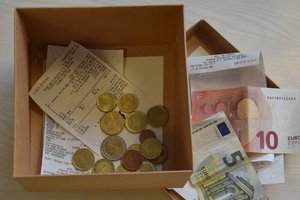 Siūloma naujai reglamentuoti subsidijas darbo užmokesčiui dėl prastovos