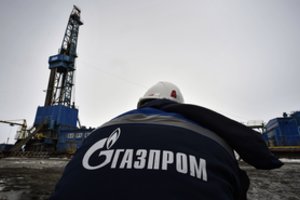 „Gazprom“ apskundė Lenkijos konkurencijos prievaizdės skirtą beveik 6,5 mlrd. eurų baudą