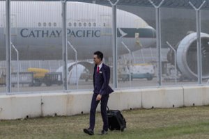 Saugodamasi COVID-19 Kinija uždraudė atvykti iš Jungtinės Karalystės ir Belgijos