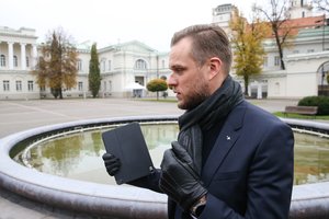 Politologai įvertino G. Landsbergio derybų strategiją: svarbiausia ne asmeninės ambicijos