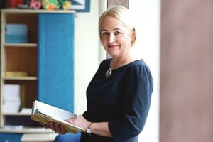 Liaupsintos prestižinės ugdymo įstaigos vadovės karjera susvyravo: įžūli schema tiesiog stebina