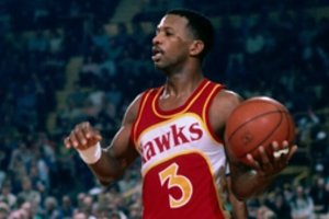 Už išprievartavimą iki gyvos galvos nuteista buvusi NBA žvaigždė mirė kalėjime