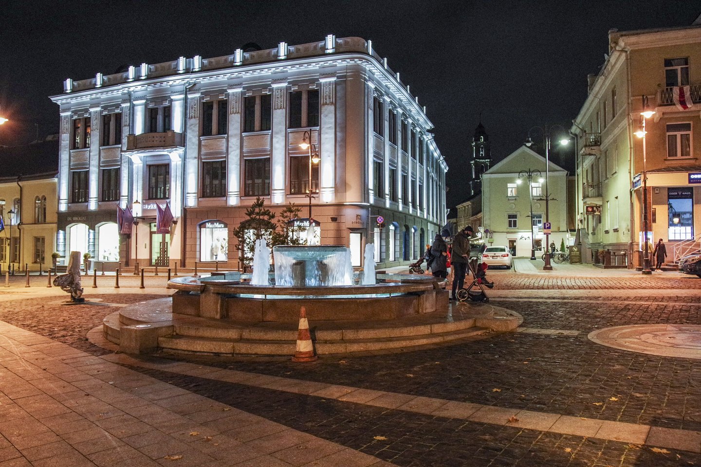 Nuo šeštadienio Lietuvoje trims savaitėms įvedamas visuotinis karantinas.<br>V.Ščiavinsko nuotr.