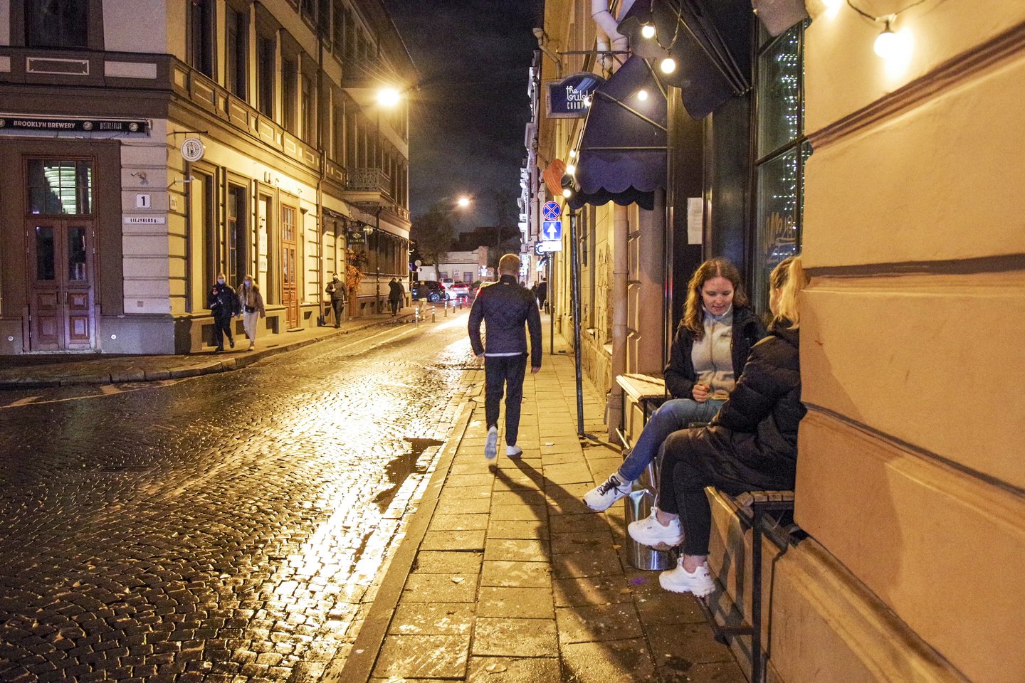 Nuo šeštadienio Lietuvoje trims savaitėms įvedamas visuotinis karantinas.<br>V.Ščiavinsko nuotr.
