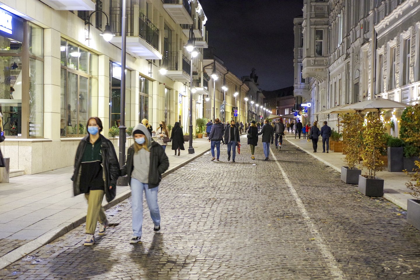 Nuo šeštadienio Lietuvoje trims savaitėms įvedamas visuotinis karantinas.<br>V.Ščiavinsko nuotr.