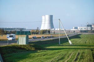 Minskas: Astravo AE pirmojo reaktoriaus galingumas padidintas iki 400 megavatų