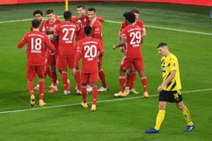 Vokietijos futbolo milžinų dvikovoje – įvarčių gausa ir „Bayern“ pergalė