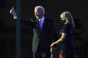 Jill Biden turės galimybę pakeisti pirmosios ponios vaidmenį