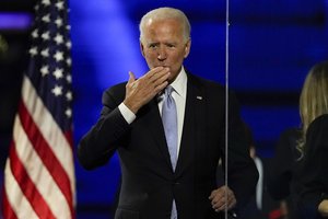  J. Bidenas pradeda pereinamąjį laikotarpį, tačiau D. Trumpas vis dar atsisako pripažinti pralaimėjimą rinkimuose