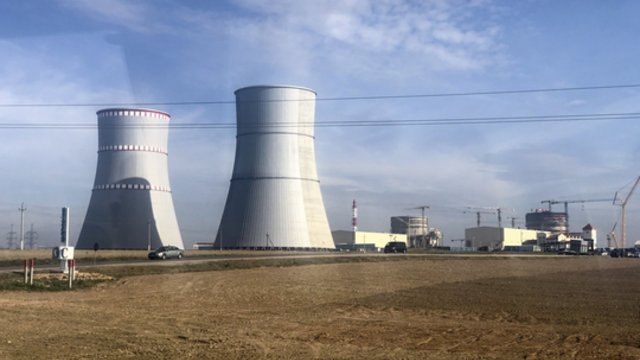 Pranešta, kodėl Astravo AE sustabdė elektros gamybą: elektrinėje sprogo transformatorius