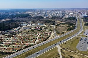 Būstas pigo tik viename Vilniaus rajone, bet jau ir ten statybų daugėja
