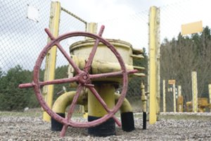 „Gazprom“ į Lenkijos prašymą atpiginti dujas atsakė siūlymu didinti jų kainą