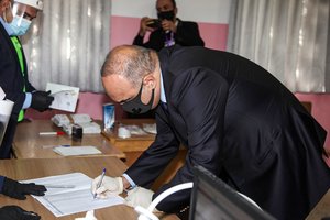 Jordanijoje vyksta COVID-19 temdomi parlamento rinkimai