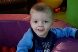 Motinos sugyventinis žiauriai nužudė dvimetį: sužalojimai verčia pašiurpti