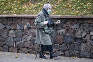 71-erių Šilutės r. gyventojai COVID-19 diagnozė – nė motais: nesilaikė saviizoliacijos
