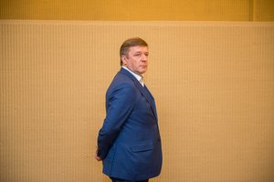 Seime – intrigos ir dėl kabinetų, ir dėl postų: R. Karbauskis iš užimtos rūmų šeimininko vietos nesitraukia