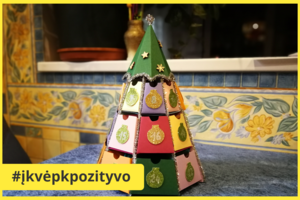 Mama Inga siūlo pasigaminti originalų eglutės formos Advento kalendorių