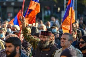 Armėnijoje paleisti į laisvę susitarimą su Azerbaidžanu dėl Kalnų Karabacho kritikavę opozicijos politikai