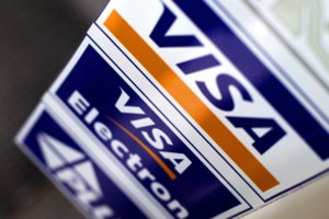 Neeilinė apgaulė: vyras iš moters banko sąskaitos pasisavino įspūdingą pinigų sumą