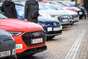 Spalį Lietuvoje parduota triskart daugiau naujų elektromobilių