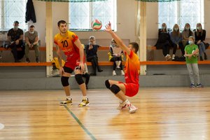 Lietuvos tinklinio čempionate – nelengva favoritų pergalė Marijampolėje