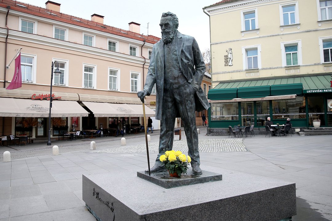 1851 m. gimė lietuvių tautinio atgimimo veikėjas ir ideologas, Vasario 16-osios Akto signataras Jonas Basanavičius. Mirė 1927 m.<br>R.Danisevičiaus nuotr.