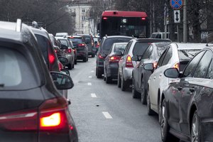 Įspūdingi skaičiai: taršių automobilių jau sunaikinta tiek, kiek važinėja Radviliškyje