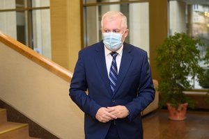 Kandidatas į krašto apsaugos ministrus A. Anušauskas įvardijo savo prioritetus: dėmesį skirtų ir socialinei karių gerovei