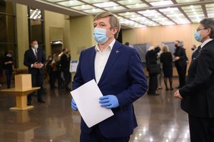 Seime – beprecedentis valstiečių žingsnis: traukiasi iš svarbių postų, dėl valdančiųjų veiksmų žada kreiptis į Europos institucijas