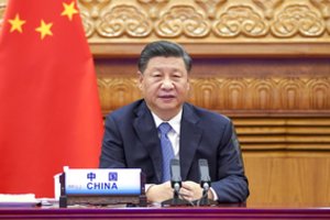 Xi Jinpingas APEC forume Kinijos ekonomiką giria kaip pagrindą laisvajai prekybai