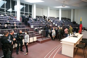 Priimtas sprendimas atskirtoje Sausio 13-os byloje: ikiteisminis tyrimas sustabdomas