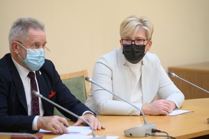 Vos minutę trukęs I. Šimonytės susitikimas su valstiečių frakcija baigėsi netikėtai