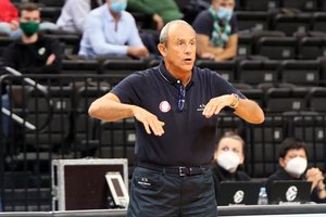 Serbų antausį gavęs krepšinio profesorius pasiuntė žinutę atvykstančiam „Žalgiriui“