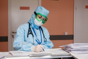 Mirtims nuo koronaviruso siekiant rekordus – negailestinga PSO žinia: Europoje po gyvybę nusineša kas 17 sekundžių