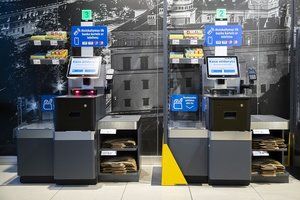 „Lidl“ vienintelis iš prekybos tinklų neturėjo savitarnos kasų – situaciją pradeda keisti      