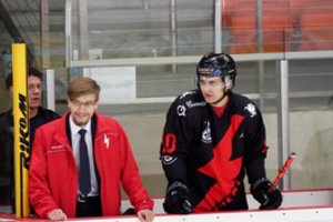 Į Lietuvos ledo ritulio pasaulį sugrįžusios „Energijos-GV“ vadovas: „Sezonas sunkus“