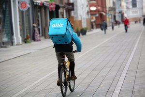 Maisto pristatymo įmonės skelbia, kaip karantinas paveikė užsakymus