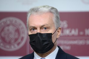 Koronavirusui įsisukus į Seimą – G. Nausėdos žinutė parlamentarams: „Tokios prabangos mes sau negalime leisti“