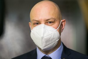 A. Veryga viešai kreipėsi į valdančiuosius: prašome nesusireikšminti ir nepiktnaudžiauti savo valdžia