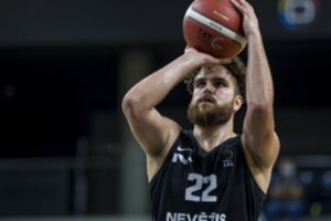 J. Kazakauskas: „Išvykus V. Kariniauskui praradome taškus ir protą aikštelėje“