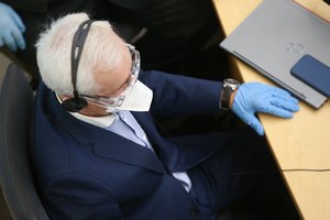 NVSC išplatino viešą laišką su paaiškinimais po Seimo narių abejonių dėl saviizoliacijos