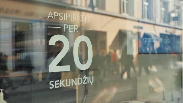 „Sėkmės tandemas“: ateities parduotuvė Vilniuje – be pardavėjų ir kasų