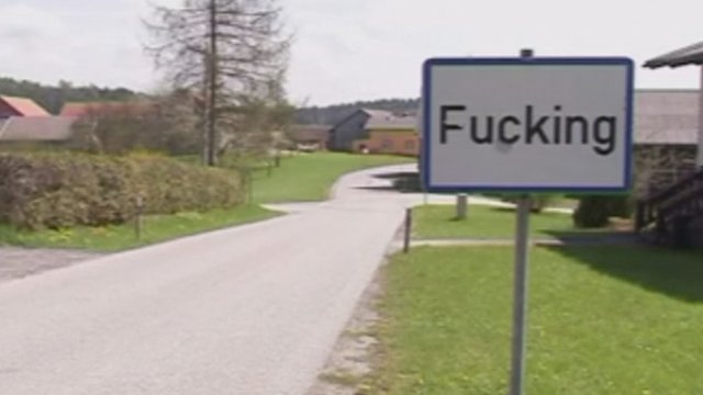 Pavargęs nuo turistų užgauliojimų miestelis Austrijoje nusprendė pakeisti pavadinimą