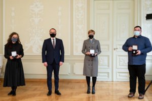 Trims kultūros ir meno atstovams – aukščiausi Kultūros ministerijos apdovanojimai