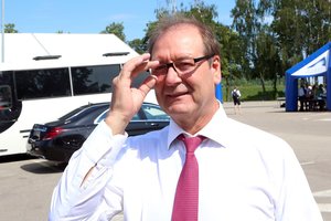 Viktoras Uspaskichas atsakė į gandus apie dar vieną į pasaulį keliaujančią atžalą