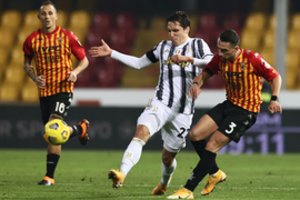 Be C. Ronaldo rungtyniavusi „Juventus“ Italijoje turėjo tenkintis lygiosiomis