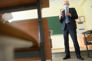 A. Monkevičius – apie pradžią per mokytojų streiką, pandemijos pamokas ir žinutę naujai švietimo vadei