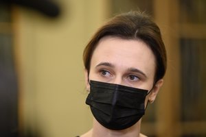 Po dar vieno koronaviruso atvejo Seime V. Čmilytė-Nielsen ragina kuo greičiau priimti sprendimą